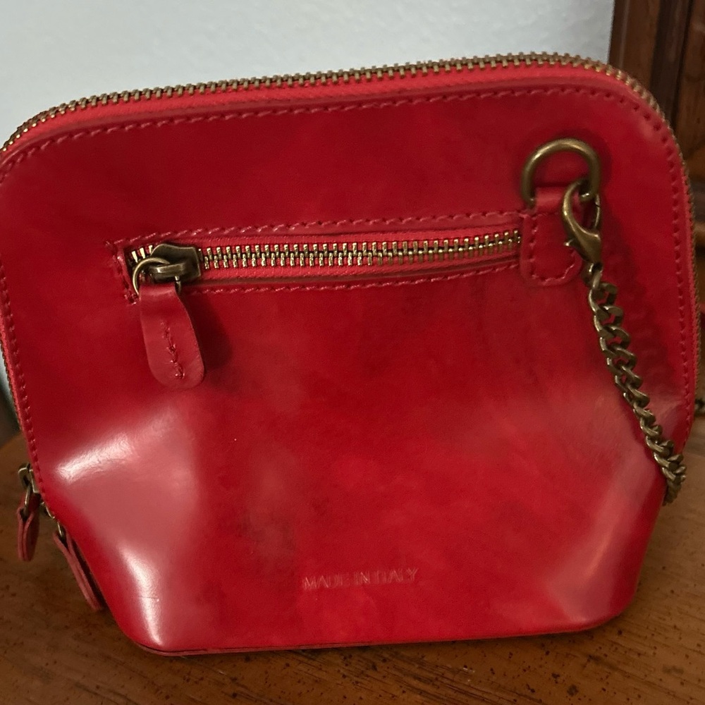 Pratesi Italia Firenze genuine Italian leather Red Crossbody Bag - Picture 9 of 9